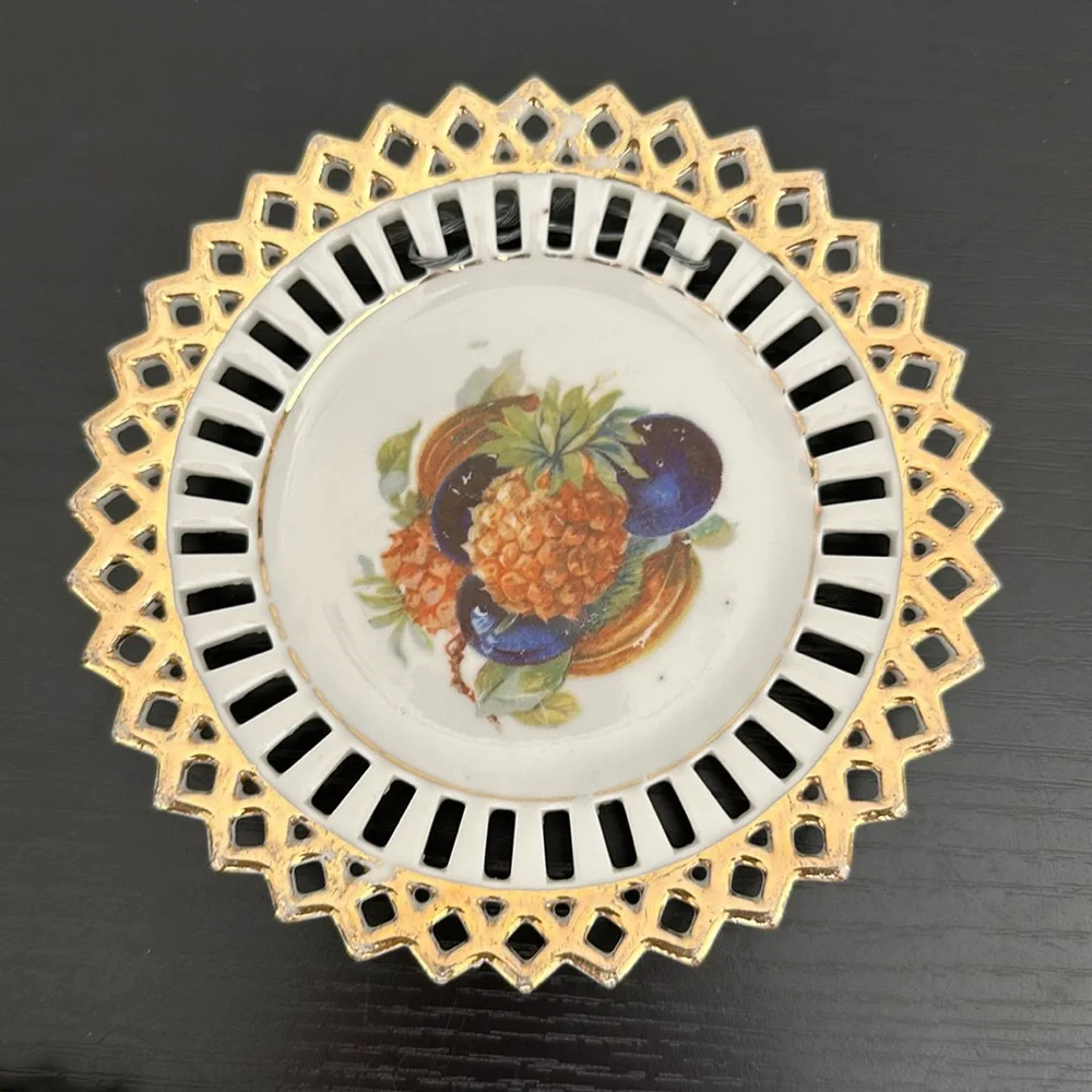 🌹 German 5” Vintage Gold Guild Edge Fruit Plates Set of 3